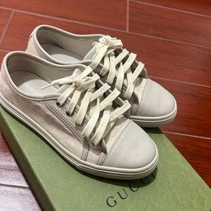 Gucci GG Cream/Grey GG Supreme Canvas And Leather Cap Toe Sneakers